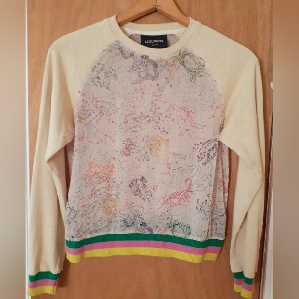 LE SUPERBE Zodiac Print Crewneck Blouse With Sweater Sleeves & Multi Color Trim